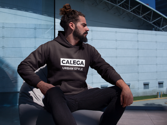 Sweat à capuche homme style urbain moderne, look streetwear minimaliste et confortable par CALEGA