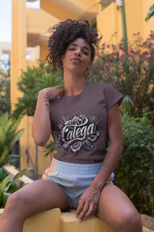 T-shirt Graffiti Flowers femme CALEGA, fleurs stylisées en graffiti, streetwear artistique et féminin, mode urbaine originale