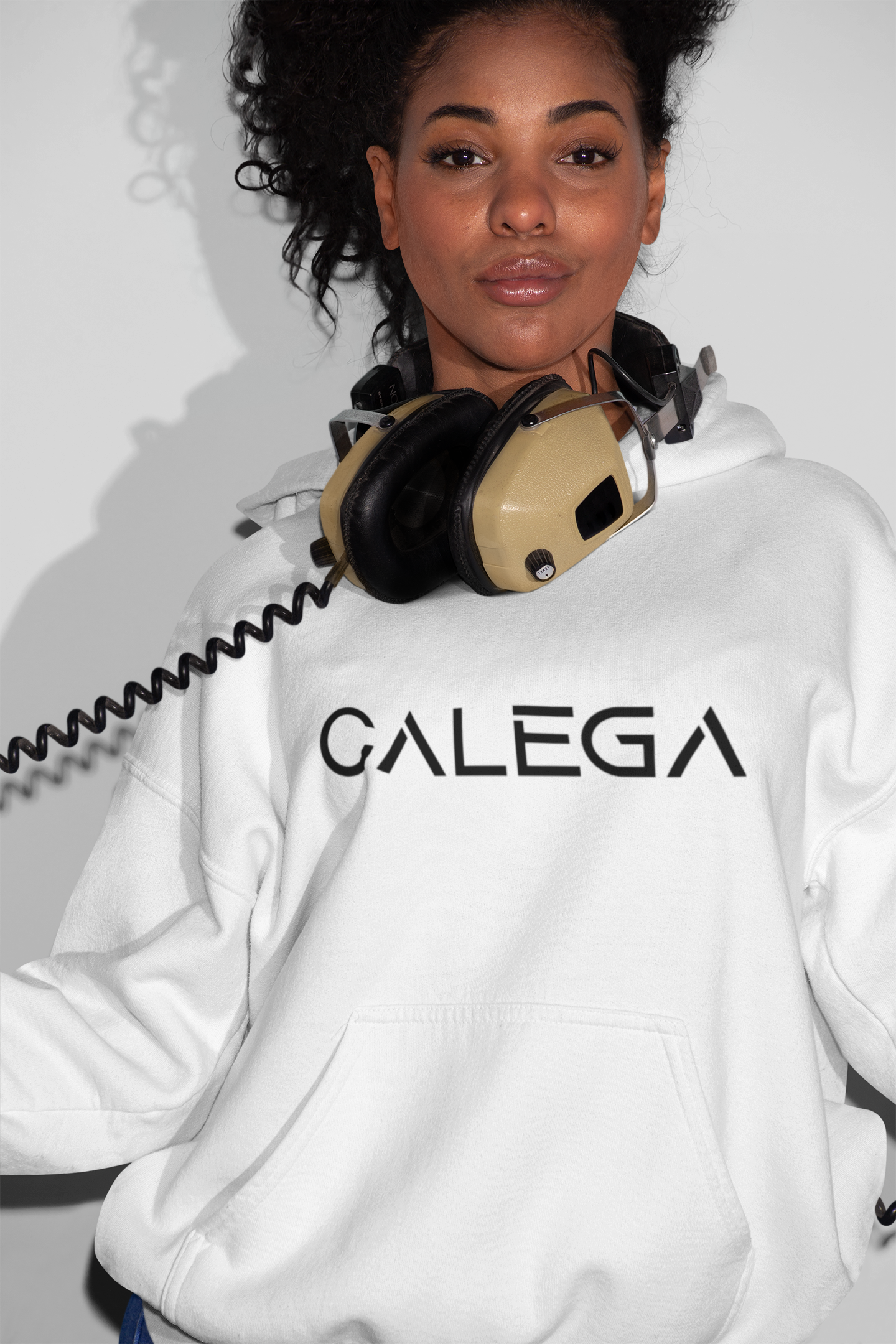 sweat à capuche CALEGA premium femme confort haut de gamme, style minimaliste et élégant streetwear CALEGA Women